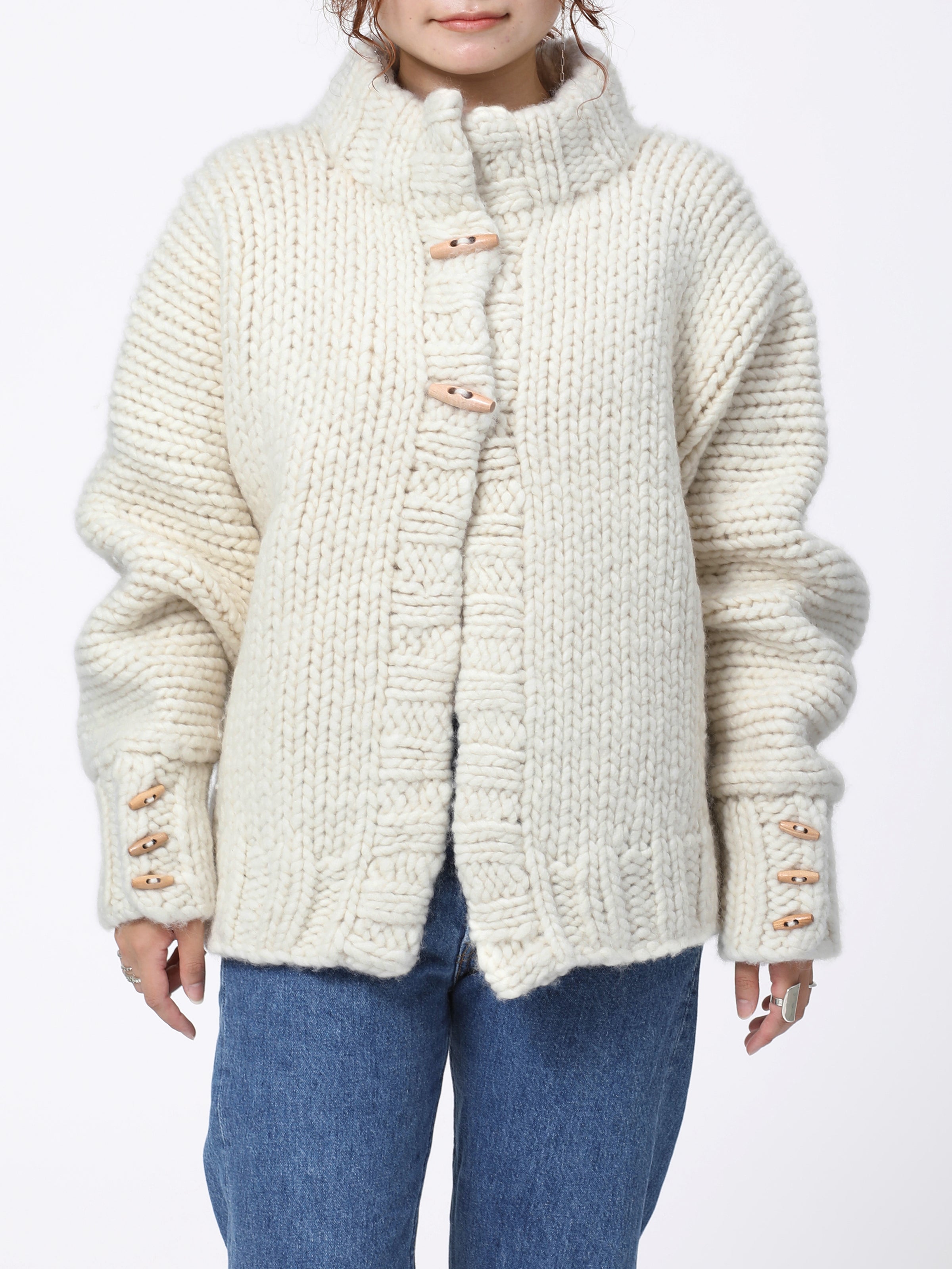 CHILLING HAND MADE SWEATER HEAVY WEIGHT WOOL YARN AM-K0309 Off white