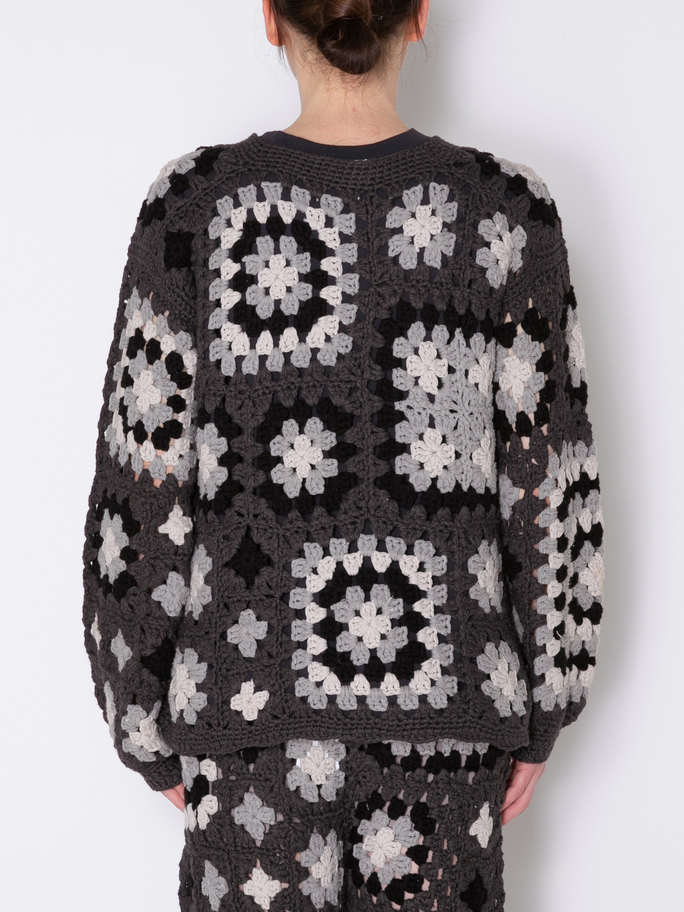 GRATEFUL SWEATER C/A HAND CROCHET AM-K0006 Charcoal