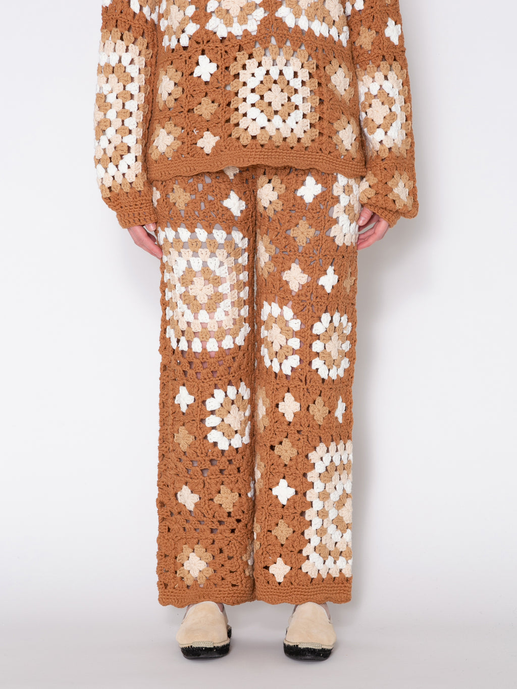 GRATEFUL PANTS C/A HAND CROCHET AM-P0004 Beige